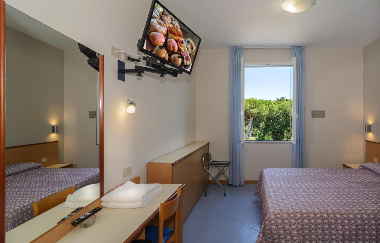 Hotel Sogno เวียเรจโจ ภายนอก รูปภาพ
