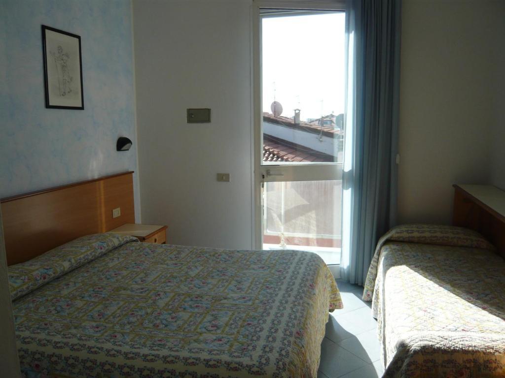 Hotel Sogno เวียเรจโจ ห้อง รูปภาพ